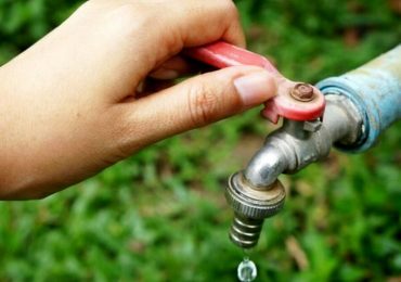 Emergenza idrica a Cosenza, la denuncia di Mancini: "<b>Acqua</b> per due ore al giorno, ma ...